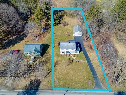 910 W Lockhart St, Sayre, PA 18840