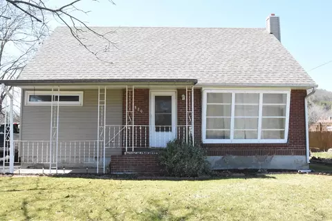 820 Spruce St, Southport, NY 14904