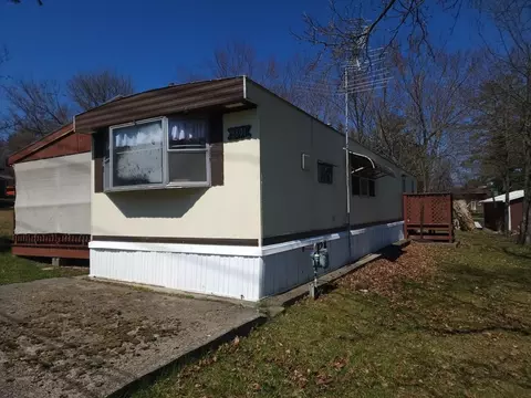 9801 Sunset Trl, Wayne, NY 14840