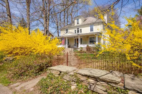 1234 W Water St, Elmira, NY 14905