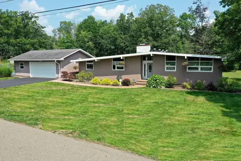 556 Underwood Ave, Elmira, NY 14905