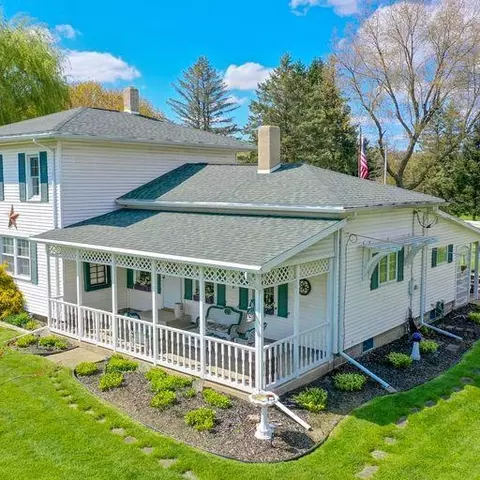 9199 Smith Rd, Painted Post, NY 14870
