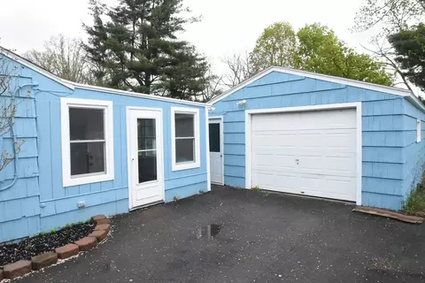 2576 Spaulding Dr, Corning, NY 14830 photo 2