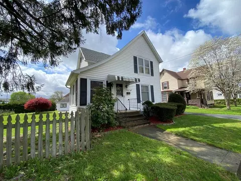 527 Mcdowell Pl, Elmira, NY 14904