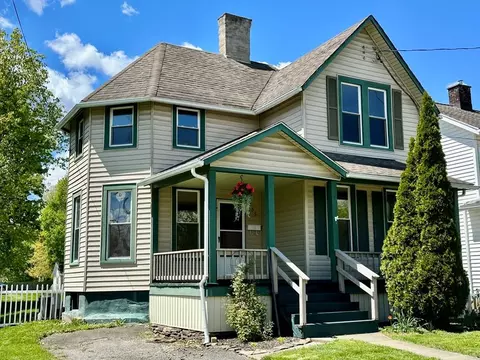 755 Walnut St, Elmira, NY 14901