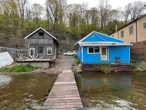 2945 SE Owasco Rd, Moravia, NY 13118