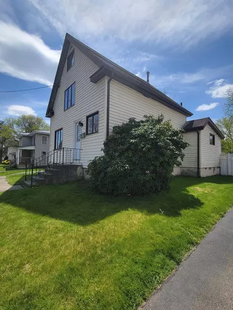 953 Johnson St, Elmira, NY 14901