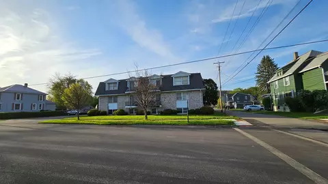 101 Davis St, Corning, NY 14830 photo 2