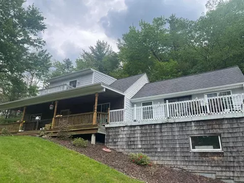 776 Harris Hl, Elmira, NY 14903