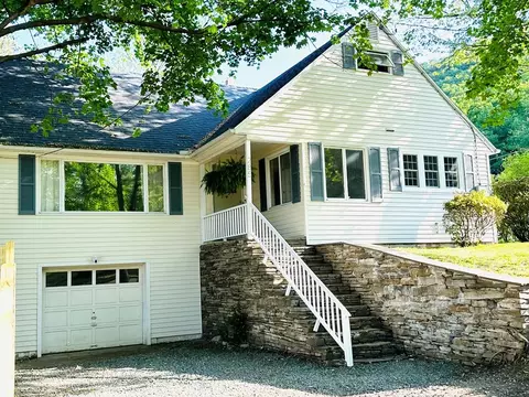 285 W 15th St, Elmira, NY 14903