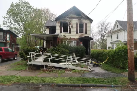 427-429 W Fifth St, Elmira, NY 14901