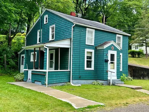 212 Steuben St, Corning, NY 14830