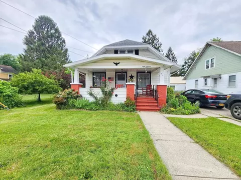 818 Broadway St, Southport, NY 14904