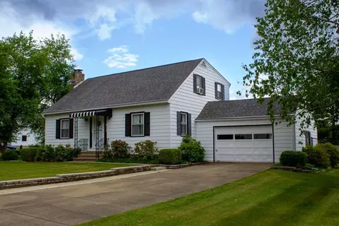 36 Carson Dr, Elmira, NY 14903