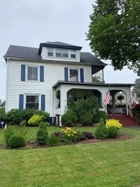 726 Maple Ave, Elmira, NY 14904