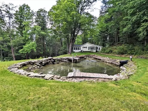 8744 County Route 105, Avoca, NY 14809