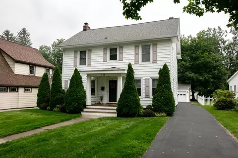 117 Larchmont, Elmira, NY 14905