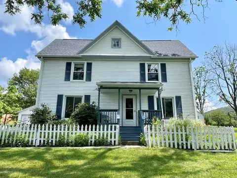 44 Sunset Rd, Southport, NY 14894
