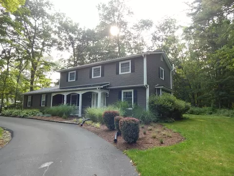 35 Churchill Pl, Big Flats, NY 14814