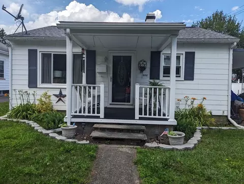 208 Kingsbury Ave, Elmira, NY 14901