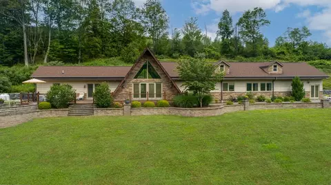 540 W Hill Rd, Elmira, NY 14903