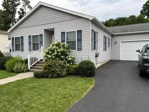 205 S Decatur St, Dix, NY 14891
