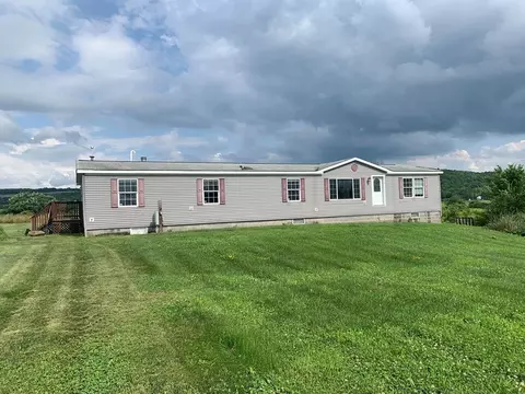 3459 Dolphsburg Rd, Burdett, NY 14818