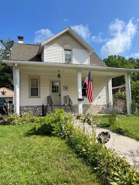 129 Moore St, Waverly, NY 14892