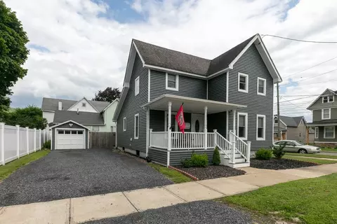 132 Decatur St, Corning, NY 14830