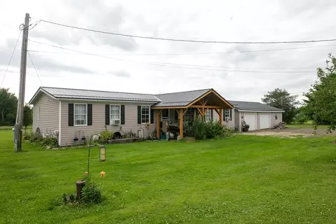 6239 County Route 17, Bradford, NY 14821