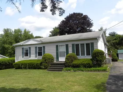 910 Harris Hill Rd, Elmira, NY 14903