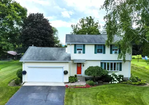 108 Rumsey St, Bath, NY 14810
