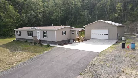 1021 Wyncoop Creek Rd, Chemung, NY 14825