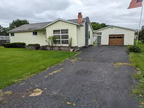 3533 Michigan Ave, Elmira, NY 14903
