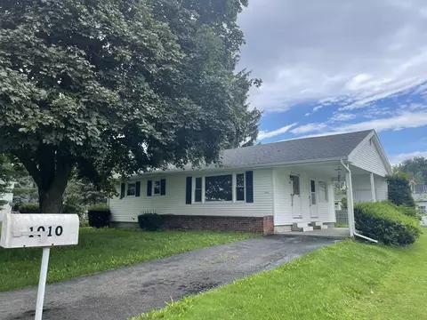 1010 Mchenry, Southport, NY 14904