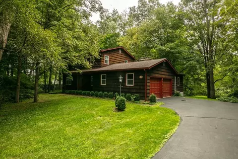 15 Deer Run, Big Flats, NY 14814