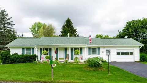 80 Rolling Acres Rd, Southport, NY 14871