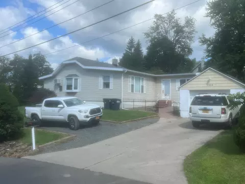 1304 W First St, Elmira, NY 14905