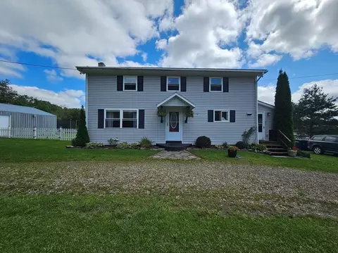 1090 Red School Rd, Caton, NY 14871