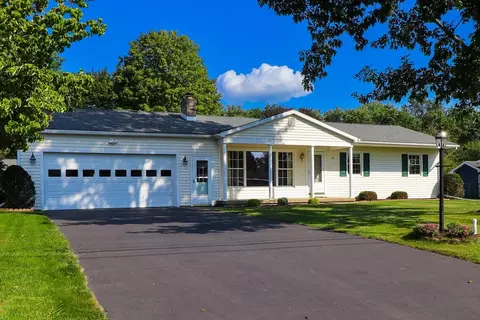 14 Flint Rd, Horseheads, NY 14845