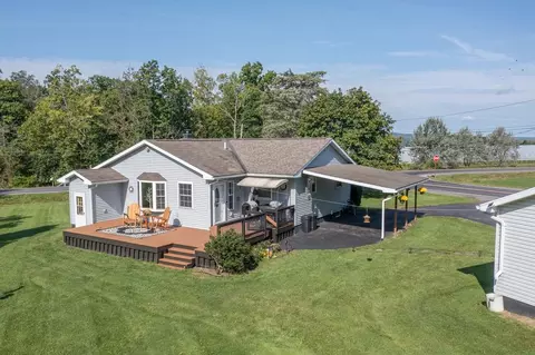 8943 County Route 114, Wayne, NY 14840