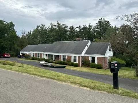 1719 Pinnacle Rd, Elmira, NY 14905