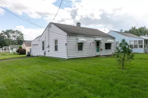 1178 Davis St, Elmira, NY 14901