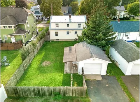 1062 Lincoln St, Elmira, NY 14901