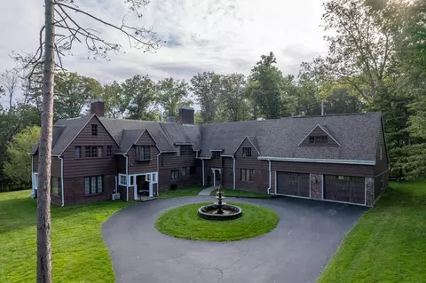 155 Drive A Strathmont Park, Elmira, NY 14905