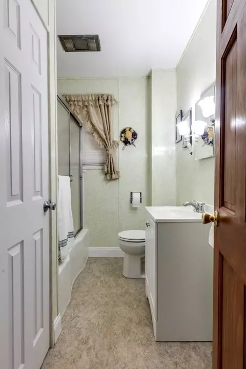 92 Pershing St, Corning, NY 14830 photo 12