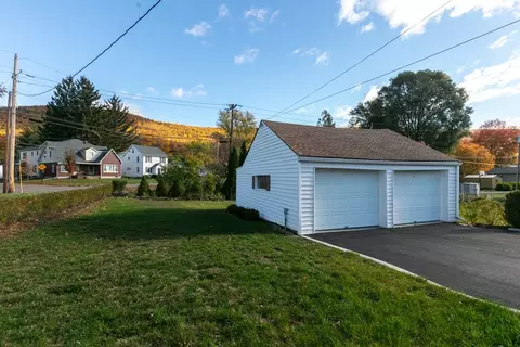 92 Pershing St, Corning, NY 14830 photo 35