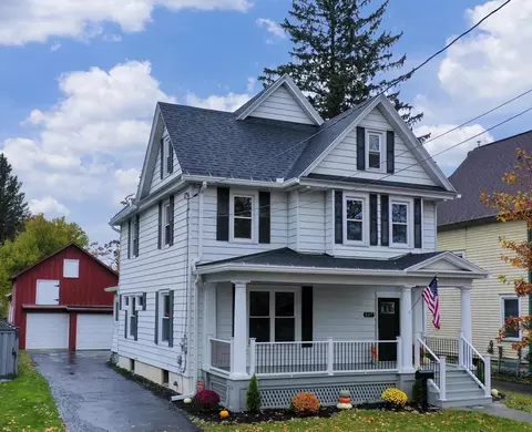 137 E William St, Bath, NY 14810