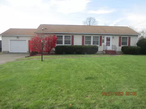 109 Holiday Dr, Horseheads, NY 14845