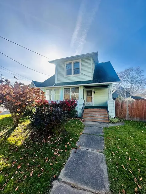 516 Broadway St, Elmira, NY 14904